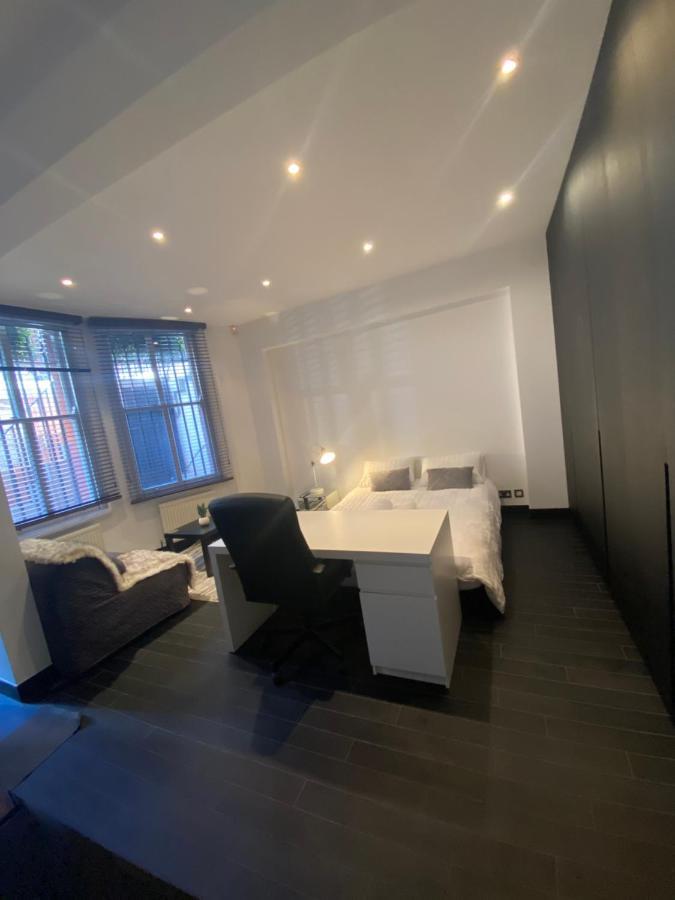 Beautiful Modern Studio In High Street Kensington Lägenhet London Exteriör bild