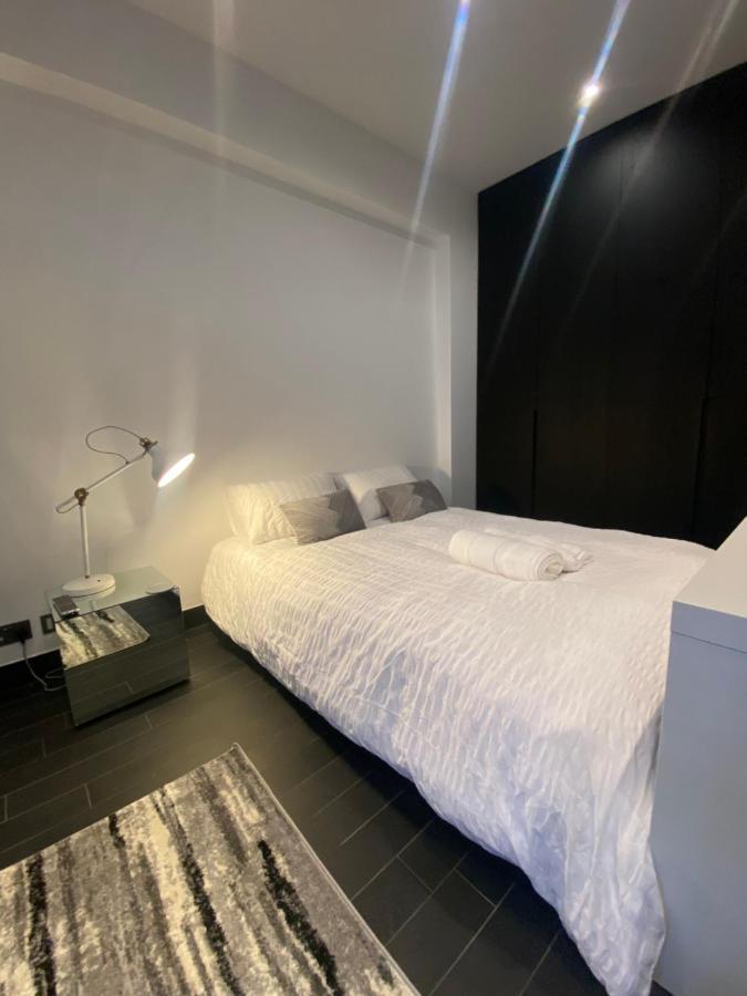 Beautiful Modern Studio In High Street Kensington Lägenhet London Exteriör bild