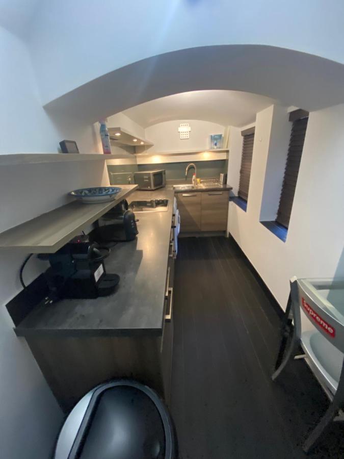 Beautiful Modern Studio In High Street Kensington Lägenhet London Exteriör bild